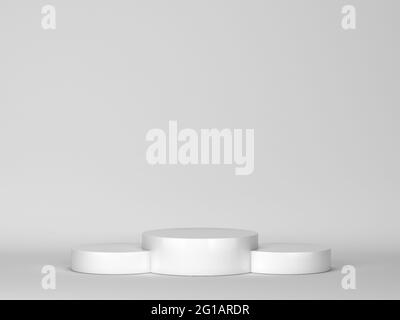 Leere weiße Podien. Minimale Szene. 3d-Illustration. Drei Zylinderpodeste als Vitrine Stockfoto