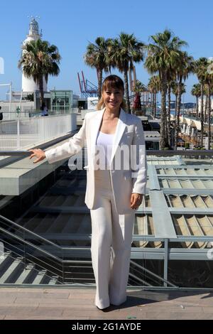 6. Juni 2021: 6. Juni 2021 (Malaga) Fotocall mit dem Team der ANA TRAMEL Serie. EL JUEGO, auf Fotos posiert die Schauspielerin Natalia Verbeke während des 24. Spanischen Filmfestivals in Malaga. Kredit: Lorenzo Carnero/ZUMA Wire/Alamy Live Nachrichten Stockfoto