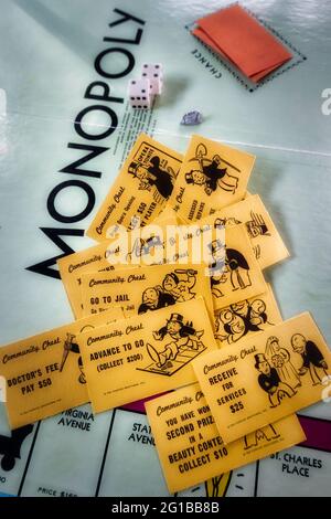 Monopoly Brettspiel ist ein beliebtes internationales Immobilienhandelsspiel, USA Stockfoto