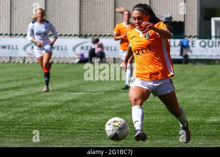 Cumbernauld, Großbritannien. Juni 2021. Priscila Chinchilla (#21) von Glasgow City FC während der Scottish Building Society Scottish Women's Premier League 1 Fixture Glasgow City FC vs Rangers FC, Broadwood Stadium, Cumbernauld, North Lanarkshire, 06/06/2021 Quelle: Colin Poultney/Alamy Live News Stockfoto