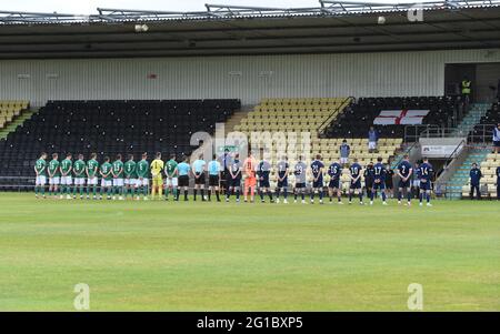 Dumbarton, Schottland .UK 5. Juni 21 Freundschaftliches Spiel.Schottland U-21 V Nordirland U-21 C&G Systems Stadium, Dumbarton. Teams vor dem Spiel Kredit: eric mccowat/Alamy Live News Stockfoto