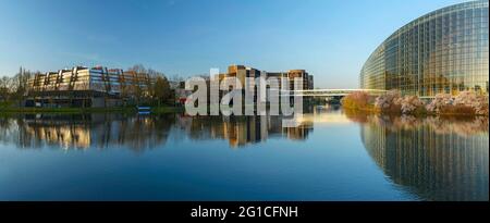 FRANKREICH, BAS-RHIN (67), STRASSBURG, BASSIN DE L'ILL, EUROPÄISCHER RAT, IPE WINSTON CHURCHILL UND DAS EUROPÄISCHE PARLAMENT Stockfoto