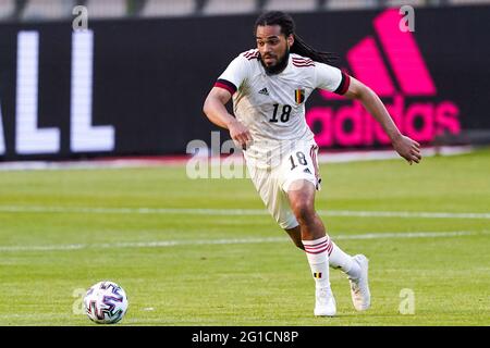 06-06-2021: Voetbal: Belgie V Kroatie: Brussel BRUSSEL, BELGIEN - 6. JUNI: Jason Denayer aus Belgien kontrolliert den Ball während des Internationalen Freunds Stockfoto