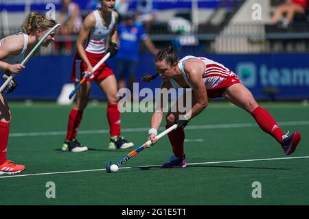 AMSTELVEEN, NIEDERLANDE - 6. JUNI: Die Engländerin Grace Balsdon während des Eishockey-Europameisterschaftsspiels zwischen England und Italien im Wagener Stadion Stockfoto