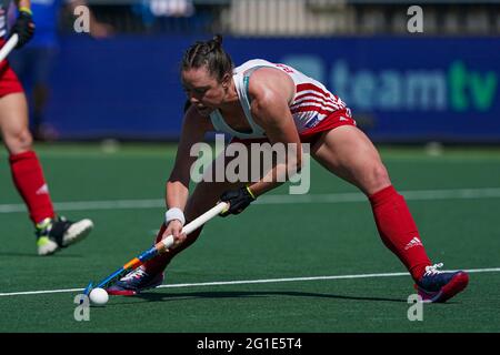 AMSTELVEEN, NIEDERLANDE - 6. JUNI: Die Engländerin Grace Balsdon während des Eishockey-Europameisterschaftsspiels zwischen England und Italien im Wagener Stadion Stockfoto