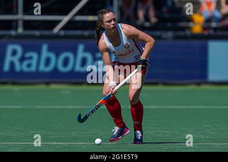 AMSTELVEEN, NIEDERLANDE - 6. JUNI: Die Engländerin Grace Balsdon während des Eishockey-Europameisterschaftsspiels zwischen England und Italien im Wagener Stadion Stockfoto