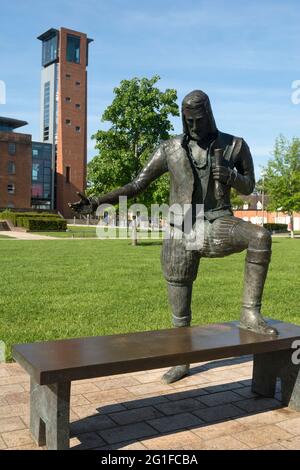 Junge Shakespeare-Statue, Stratford-upon-Avon, Warwickshire, England, Großbritannien Stockfoto