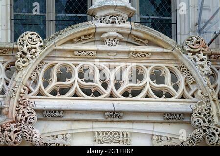 Hauptportal ehemaliges Kloster Brou, Monastere Royal de Brou des Augustinerordens im spätgotischen Stil, Abtei als Begräbnisstätte für Herzog Philibert Stockfoto