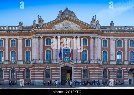 FRANKREICH, ÖSTERREICH. HAUTE-GARONNE (31) TOULOUSE, CAPITOLE SQUARE, CITY HALL Stockfoto