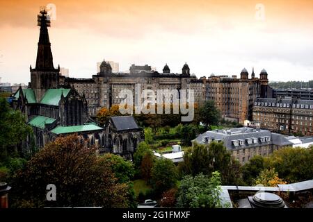 East End, Cathedral District, Glasgow Cathedral, Cathedral, View from Glasgow Necropolis, Fir Park Hill, Glasgow, Schottland, Großbritannien Stockfoto