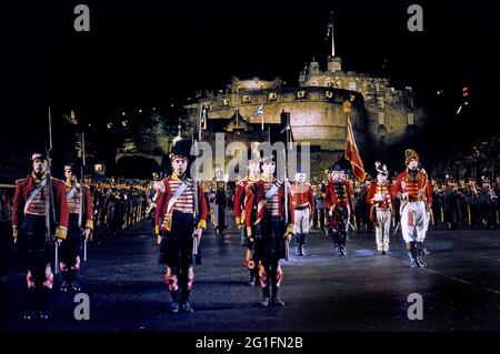 Edinburgh Castle, Castle, Castle Rock, Vorplatz, Royal Edinburgh Military Tattoo, Taps, Soldiers in Kilt, Edinburgh, Schottland, Großbritannien Stockfoto