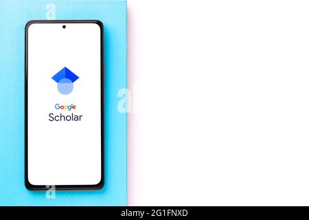 Assam, indien - 29. Mai 2021 : Google Scholar App-Logo auf Handy-Bildschirm Stock Bild. Stockfoto