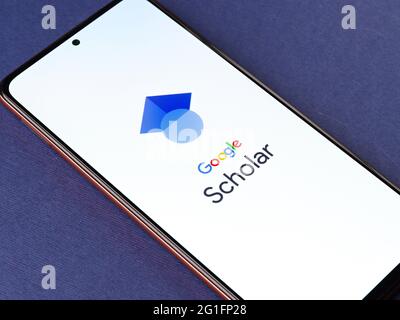 Assam, indien - 29. Mai 2021 : Google Scholar App-Logo auf Handy-Bildschirm Stock Bild. Stockfoto