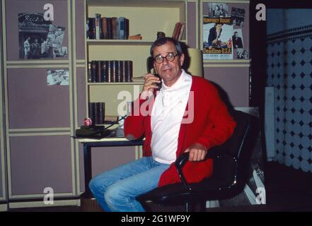 Walter Giller in 'Spiel's nochmal Sam' eine Komödie 1988 Stockfoto