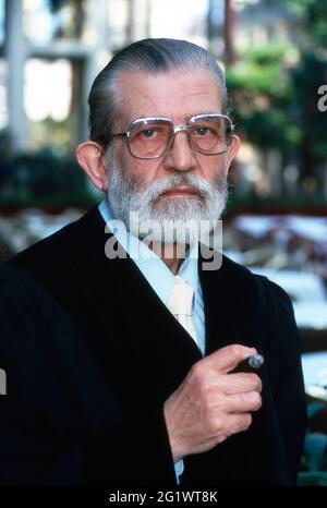 Streit um drei, Gerichtsserie, Deutschland 1999, Mitwirkende: Eugen Menken Stockfoto