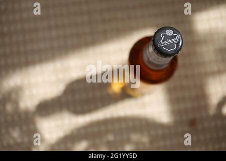 Smirnoff Ice Double Black von Smirnoff Vodka. Stockfoto