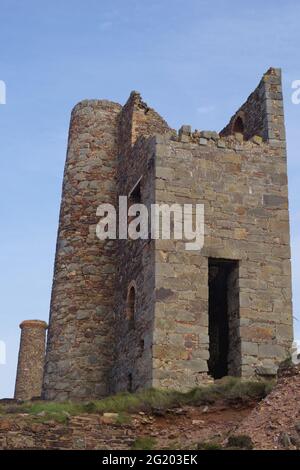 Wheal Coates Zinn Mine, Stanz- und Winding Engine Houses. UNESCO-Weltkulturerbe. St. Agnes, North Cornwall, Großbritannien. Stockfoto