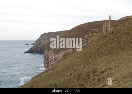 Wheal Coates Towanroath Shaft Engine House. Ikonische Bergbaulandschaft In Cornish. St. Agnes, North Cornwall, Großbritannien. Stockfoto