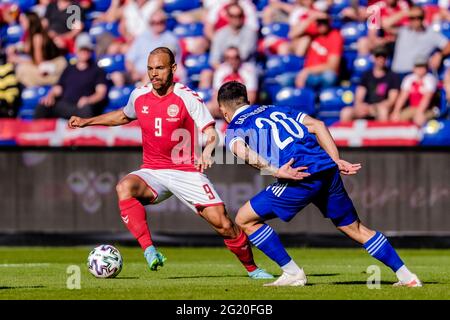 Brondby, Dänemark. Juni 2021. Martin Braithwaite (9) aus Dänemark, gesehen während des Fußballfreundschaftlichen zwischen Dänemark und Bosnien-Herzegowina im Brøndby Stadion. (Foto: Gonzales Photo/Alamy Live News Stockfoto