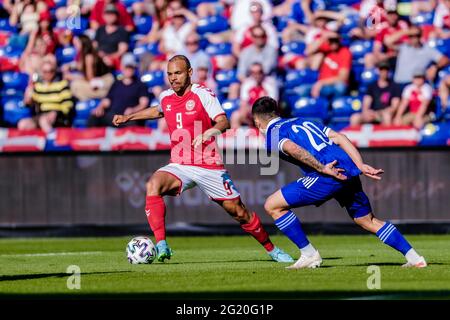 Brondby, Dänemark. Juni 2021. Martin Braithwaite (9) aus Dänemark, gesehen während des Fußballfreundschaftlichen zwischen Dänemark und Bosnien-Herzegowina im Brøndby Stadion. (Foto: Gonzales Photo/Alamy Live News Stockfoto