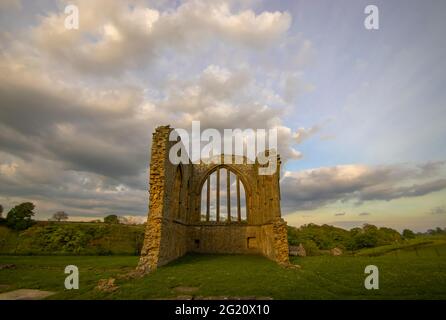 Die Ruinen der Egglestone Abbey in der Nähe von Castle Barnard in der Grafschaft Durham, Großbritannien Stockfoto