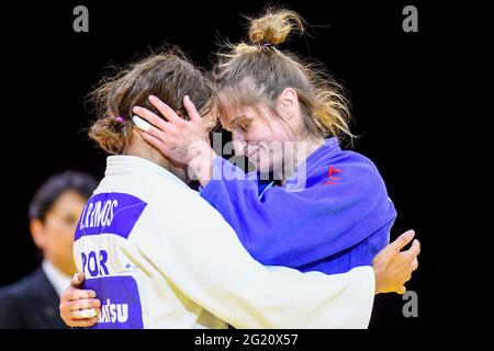 BUDAPEST, UNGARN - 7. JUNI: Joana Ramos aus Portugal, Fabienne Koch aus der Schweiz während der Judo-Weltmeisterschaften Ungarn 2021 in der Papp Laszlo Budapest Sports Arena am 7. Juni 2021 in Budapest, Ungarn (Foto: Yannick Verhoeven/Orange Picts) Stockfoto