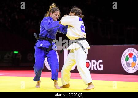 BUDAPEST, UNGARN - 7. JUNI: Fabienne Koch aus der Schweiz, Joana Ramos aus Portugal während der Judo-Weltmeisterschaft Ungarn 2021 in der Papp Laszlo Budapest Sports Arena am 7. Juni 2021 in Budapest, Ungarn (Foto: Yannick Verhoeven/Orange Picts) Stockfoto