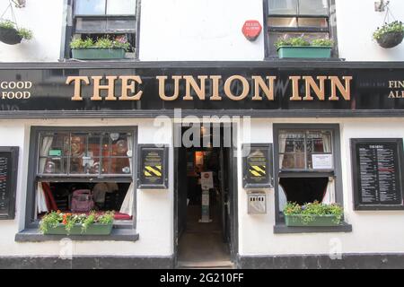 The Union Inn Public House, Fore Street, St. Ives, Cornwall, Großbritannien, Juni 2021 Stockfoto