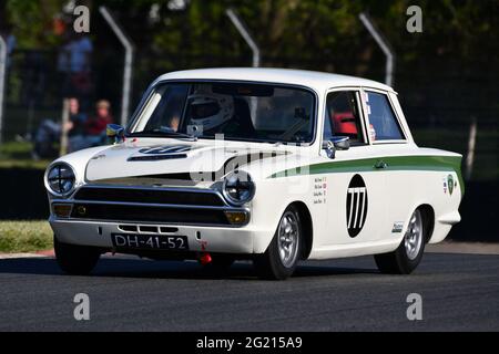 Mel Streek, Ollie Streek, Ford Lotus Cortina, Masters Touring Cars vor 66, Limousine Cars, GT Cars, Touring Cars, Masters Historic Festival, Brands Hatch Stockfoto