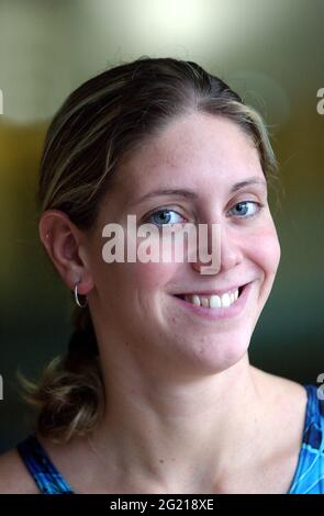 Weltmeister katie Sexton aus portsmouth, 200 Meter Rückenschwimmen, Bild mike Walker, 2003 Stockfoto