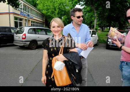 Katharine Mehrling bei der Premiere des Theaterstücks 'Winterrose' im Schlosspark Theater. Berlin, 06.06.2021 Stockfoto