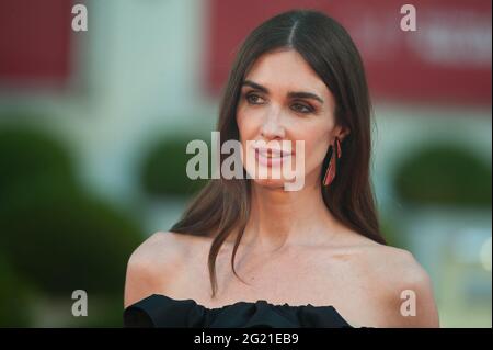 Malaga, Spanien. Juni 2021. Die spanische Schauspielerin Paz Vega auf dem roten Teppich im Miramar Hotel. Die Neuauflage des 24. Spanischen Filmfestivals von Malaga, eines großen Kinoereignisses in Spanien, stellt die Filmkandidaten für den Preis „Biznaga de Oro“ vor, die alle Maßnahmen zur Verhinderung der Ausbreitung des Coronavirus und zur Gewährleistung einer sicheren Veranstaltung verfolgen. Das Festival findet vom 3. Bis 13. Juni statt. (Foto von Jesus Merida/SOPA Images/Sipa USA) Quelle: SIPA USA/Alamy Live News Stockfoto