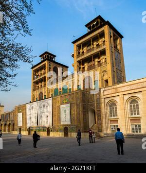 Golestan Palace ist eines der ältesten historischen Denkmäler in der Stadt Teheran. Am 2013 wurde es zum UNESCO-Weltkulturerbe erklärt. Stockfoto