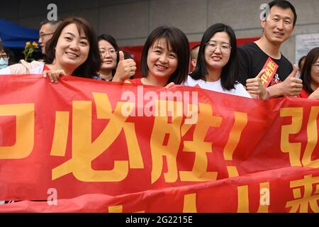 Peking, China. Juni 2021. Am 07. Juni 2021 nehmen 10.78 Millionen Schüler an der Aufnahmeprüfung für das College in China Teil.(Foto: TPG/cnsphotos) Quelle: TopPhoto/Alamy Live News Stockfoto