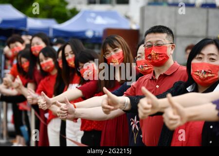 Peking, China. Juni 2021. Am 07. Juni 2021 nehmen 10.78 Millionen Schüler an der Aufnahmeprüfung für das College in China Teil.(Foto: TPG/cnsphotos) Quelle: TopPhoto/Alamy Live News Stockfoto