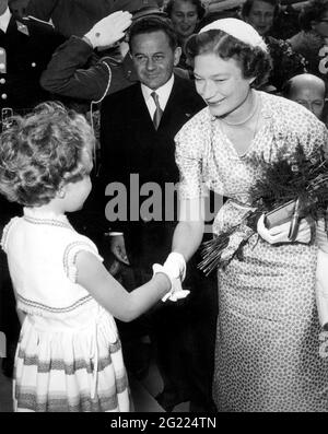 Josephine-Charlotte, 11.10.1927 - 10.1.2005, Prinzessin von Belgien, Großherzogin von Luxemburg, ZUSÄTZLICHE-RIGHTS-CLEARANCE-INFO-NOT-AVAILABLE Stockfoto