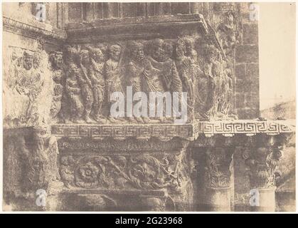 Bas-Relief in der Kirche Saint-Gilles-du-Gard. Stockfoto