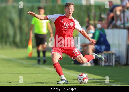 Marbella, Spanien. Juni 2021. Oliver Bundgaard (19) aus Dänemark während des Fußballfreundschaftspaktes zwischen der irischen U21 und der dänischen U20 im Dama de Noche Football Center in Marbella. (Bildnachweis: Gonzales Photo - Rune Mathiesen). Stockfoto