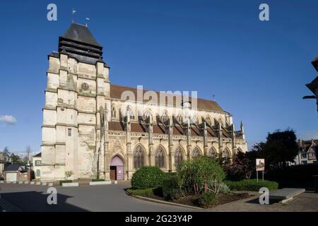 Pont l'Eveque (Normandie, Nordwestfrankreich): St. Michaels Kirche („eglise Saint Michel“), Gebäude registriert als National Historic Landmark (Fre Stockfoto