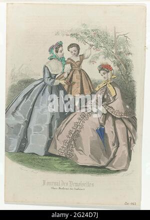 Journal des Demoiselles, ca. 1863: Paris Boulevard (...). Zwei Frauen im krinolinischen Juke, mit einem Kind im Garten. Druck aus der Zeitschrift Mode Journal des Demoiselles (1833 -1922). Stockfoto