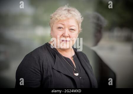 Berlin, Deutschland. Juni 2021. Evelyn Zupke, designierte Bundeskommissarin für SED-Opfer, fotografiert im Bundestag. Der kommissar soll sich nach der Auflösung der Stasi-Archivbehörde um die Sorgen der Opfer kümmern. Quelle: Michael Kappeler/dpa/Alamy Live News Stockfoto