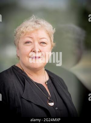 Berlin, Deutschland. Juni 2021. Evelyn Zupke, designierte Bundeskommissarin für SED-Opfer, fotografiert im Bundestag. Der kommissar soll sich nach der Auflösung der Stasi-Archivbehörde um die Sorgen der Opfer kümmern. Quelle: Michael Kappeler/dpa/Alamy Live News Stockfoto