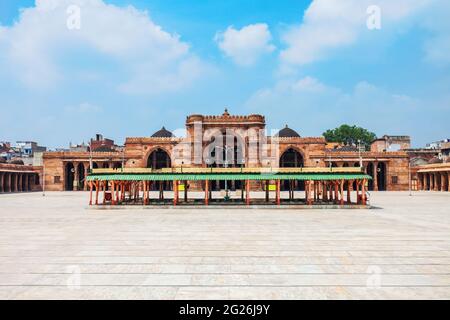 Die JAMA Masjid- oder Jumah-Moschee ist eine Hauptmoschee in der Stadt Ahmedabad im Bundesstaat Gujarat in Indien Stockfoto