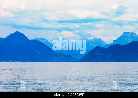 Luzerner See und Alp bei Luzern oder Luzern in der Zentralschweiz Stockfoto