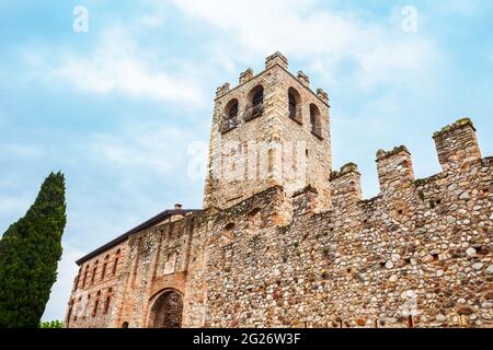 Schloss ist in Desenzano Desenzano Stadt am Ufer des Gardasees in Italien Stockfoto