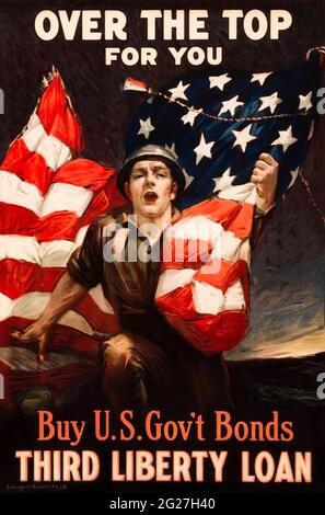 Propagandadruck zum Kauf von US-Staatsanleihen mit einem US-Soldaten, der eine amerikanische Flagge hält. Stockfoto