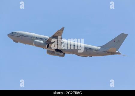 Ein Royal Air Force Airbus Voyager-Tanker beim Start. Stockfoto