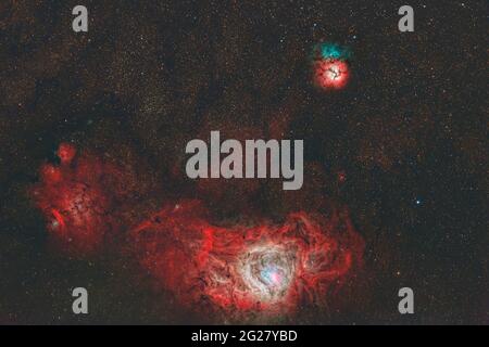 Lagunennebel (M8) und Trifid-Nebel (M20). Stockfoto