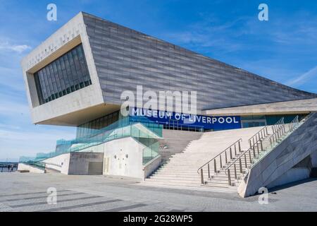 08.06.2021 Liverpool, Merseyside, Großbritannien. Das Museum of Liverpool ist ein weiteres berühmtes Gebäude in der Stadt, dessen Ziel es ist, die Geschichte von Liverpool zu erzählen, es Stockfoto