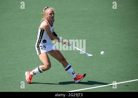 AMSTELVEEN, NIEDERLANDE - 9. JUNI: Jette Fleschutz während des Eishockey-Europameisterschaftsspiels zwischen Deutschland und Italien im Wagener Stadion am 9. Juni 2021 in Amstelveen, Niederlande (Foto: Gerrit van Keulen/Orange Picters) Stockfoto